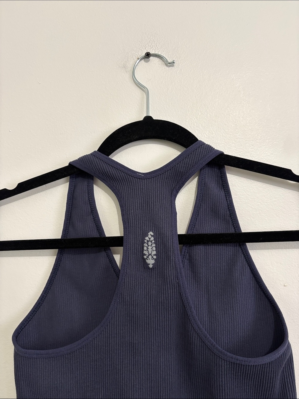 BNWT Free people movement Women's Midnight Navy Free Throw Crop size M $57USD - Picture 5 of 5